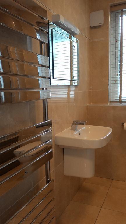 Allt Nan Ros Apartments Fort William 오니치 외부 사진